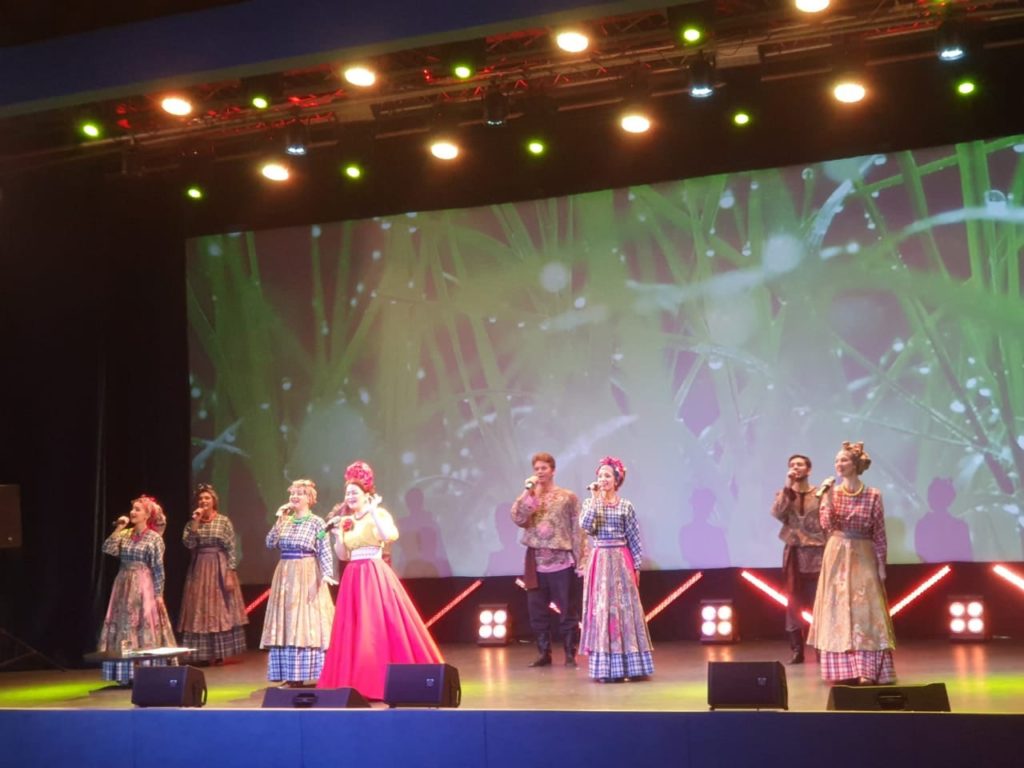 У нас состоялся юбилейный концерт "Нам - 20 лет" Красноярского фольклорного театра "Ладов день"