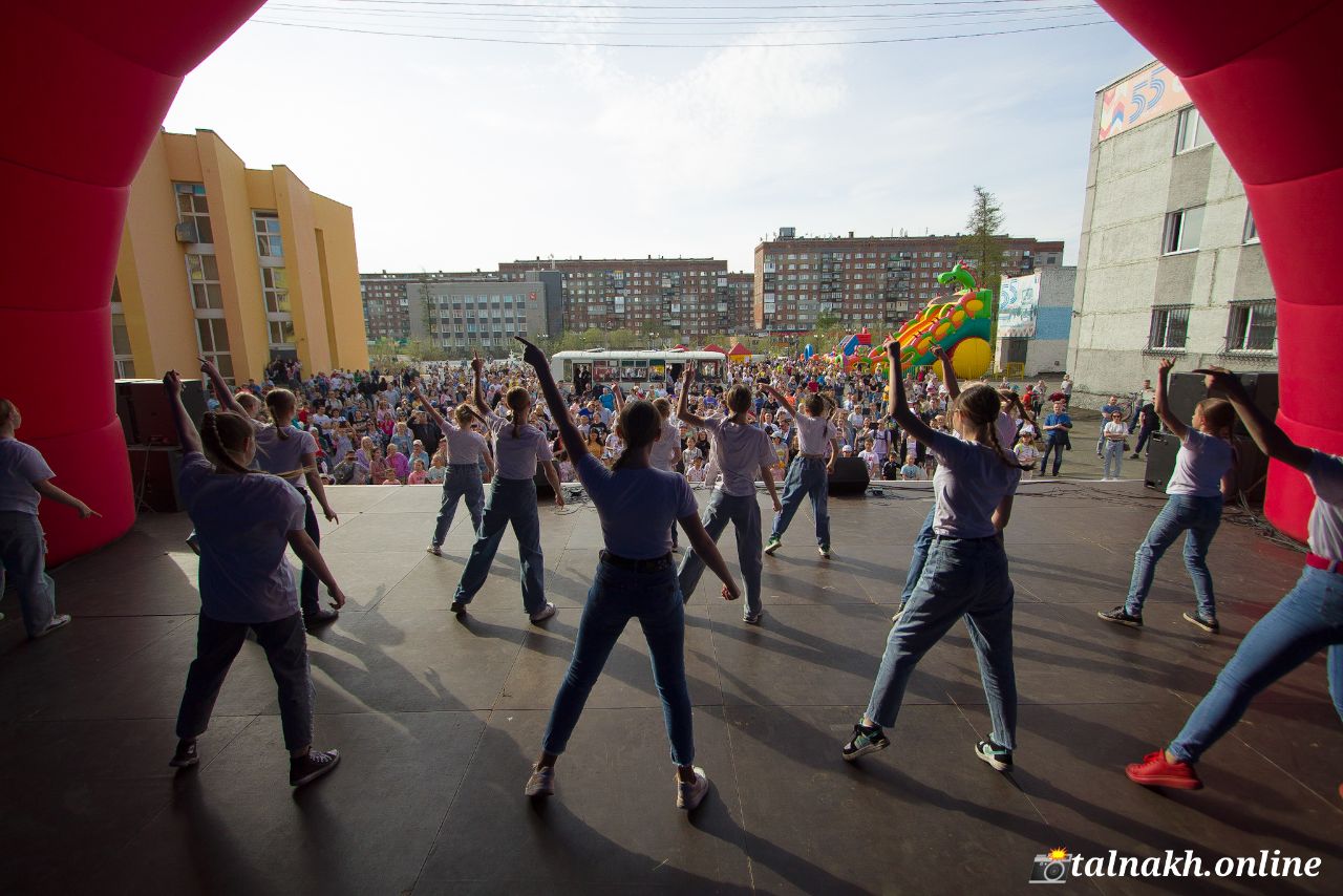 12 июня в районе Талнах прошли праздничные мероприятия, посвященные Дню России