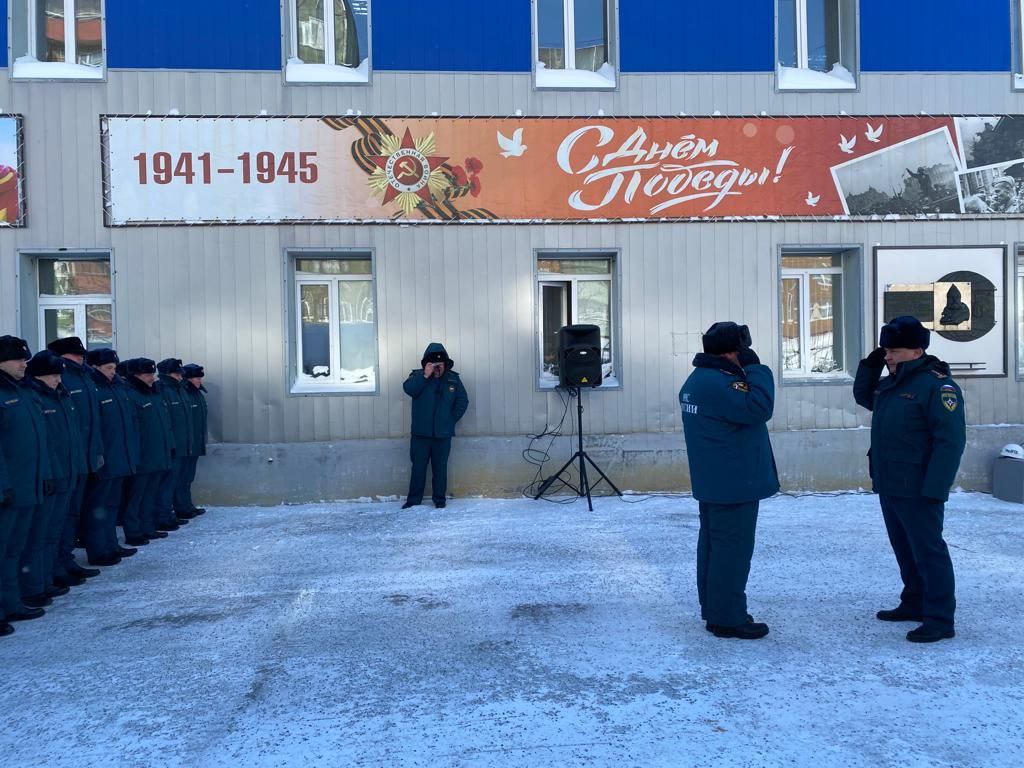 В Талнахе вернули на историческое место мемориальную доску в память о Василии Рыжкове
