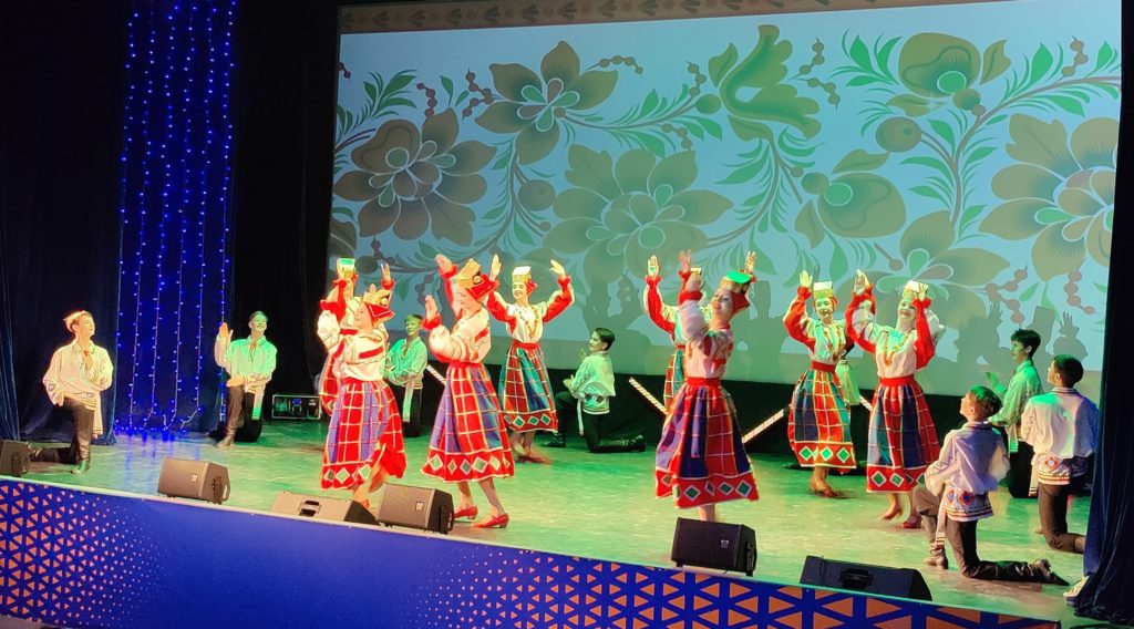 26 апреля в КДЦ прошел XI фестиваль "Творческий Талнах"